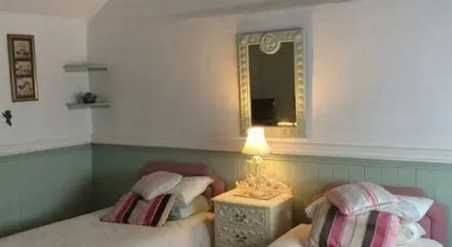 The White Horse Crostwick, Забронировать Отель Бизнес-отели Англии, 4* 5*