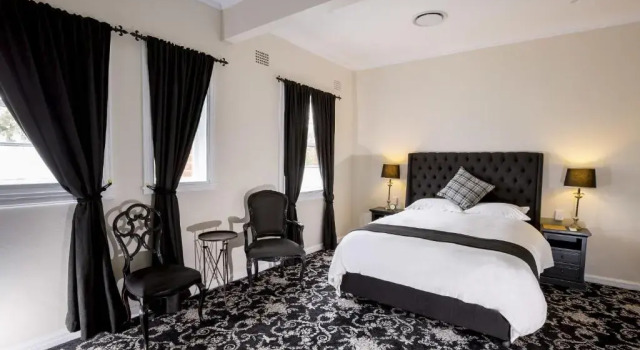 Двухместный номер Premier The Commercial Boutique Hotel