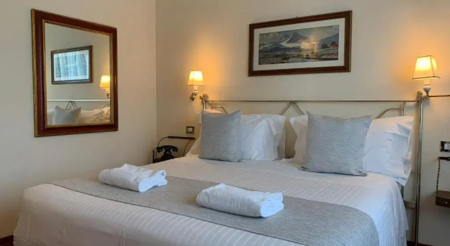 Трёхместный номер Standard с балконом Hotel David