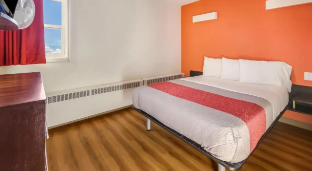 Люкс Deluxe Motel 6-Lethbridge, AB