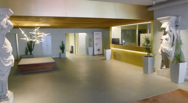 BHMS City Campus 28094, Prenota Hotel Lucerna Lucerna