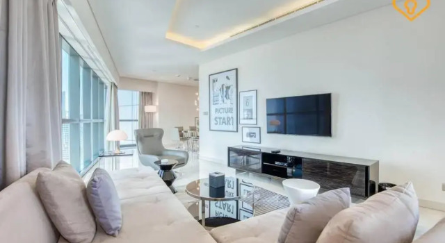 Keysplease 5* 2 B/R Apt, Damac Paramount Residence, Забронировать Апартаменты/квартира Отели Эмирата Дубая с бассейном, рядом с Al Wajeha Al Maeyah Marine Transport Station, Бассейн