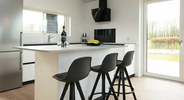 Charming Holiday Home With Private Whirlpool at Jutland, Book Hotel Arrild Sønderjylland