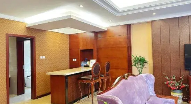 Люкс Presidential Fun Hotel Kaimei Nanchang