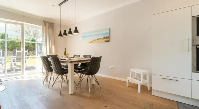 Haus am Leuchtturm Wohnung 4, Забронировать Отель Отели Вик-ауф-Фёр с парковкой, рядом с Пристань для быстроходных судов, Парковка