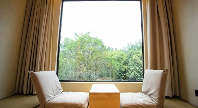 Трёхместный семейный номер Standard с видом на сад Shanghai Xingshe Camping Guesthouse