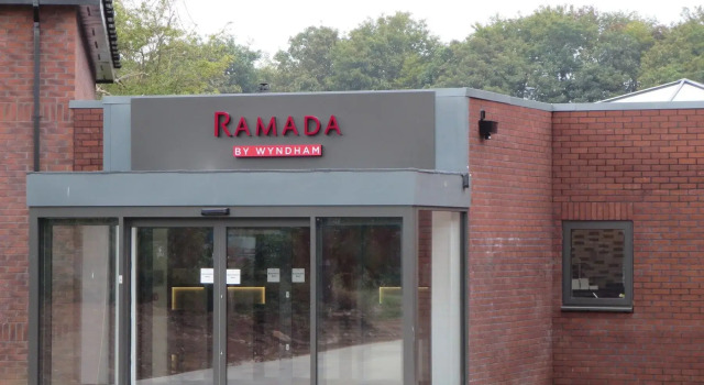 Двухместный номер Executive Ramada by Wyndham Bristol West