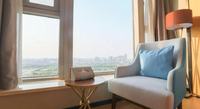Люкс Superior Jinling Funhome Hotel Nanjing Jiulong Lake