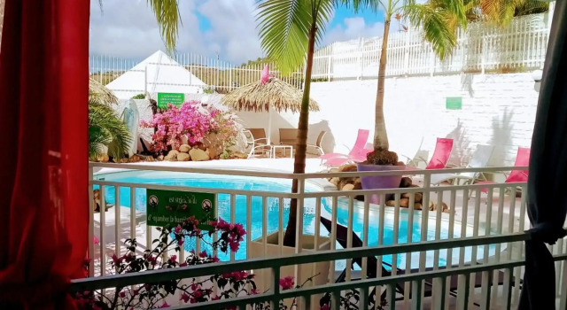 Appartement de 2 chambres avec piscine partagee jardin clos et wifi a Sainte Anne a 3 km de la plage