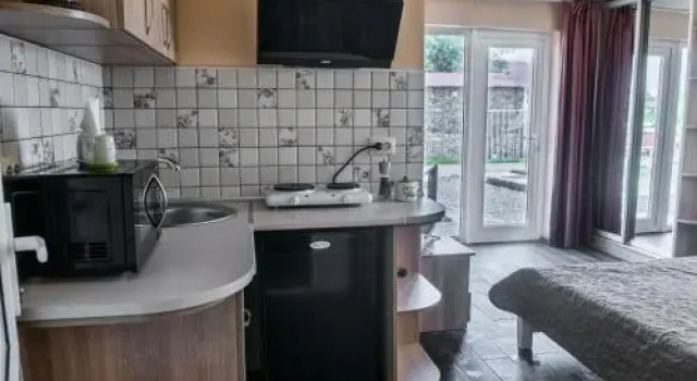 Alkatraz, Rezerwuj Hotel Gribovka 