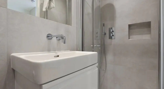 Студия StayPrime Kensington Serviced Apartments