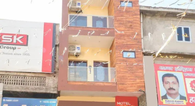 OYO 66975 Hotel Payal, Book Hotel Jalandhar Punjab