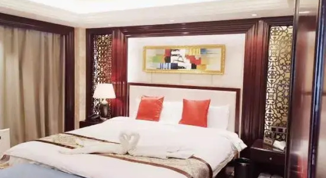 Люкс Deluxe Haoling Business Hotel Harbin