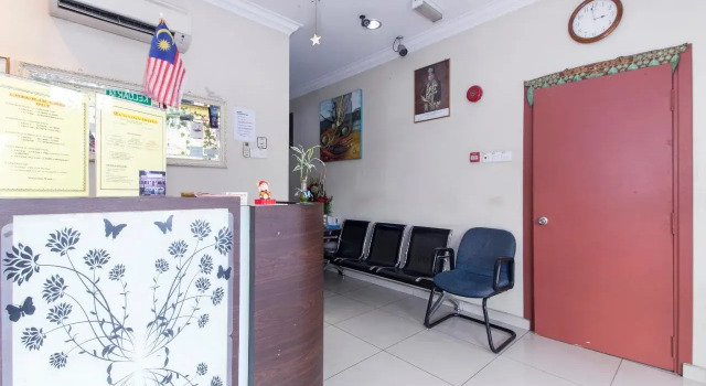 OYO 425 Hotel GS Inn