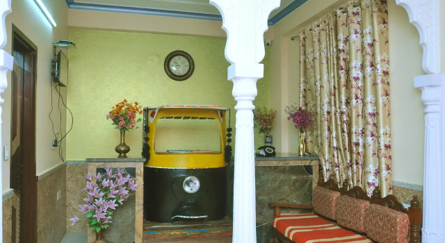 MOONLIGHT HOMESTAY & HOSTEL, Забронировать Хостел Отели штата Раджастхана с парковкой, Парковка