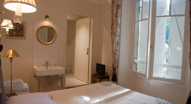 Chambres d'hôtes "Les Pratges", Rezervovat Hotel Hotely v Lot Valley s parkováním, Parkování