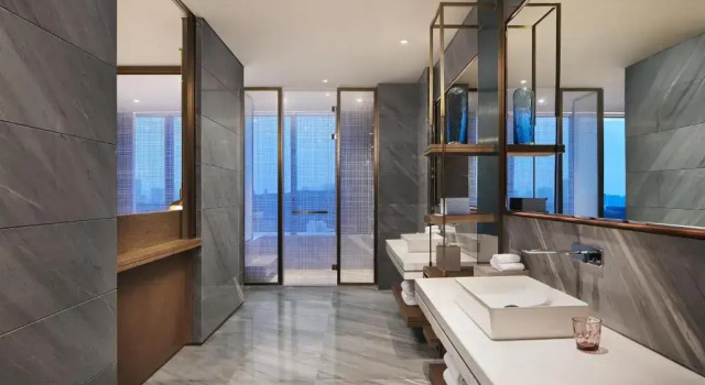 Двухместный люкс Executive Lounge Access c 1 комнатой Sheraton Shenzhen Nanshan