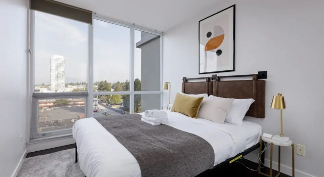 13688 Surrey Unit 704, Buchen Sie Hotel Surrey 