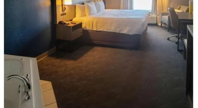 Двухместный люкс Comfort Inn & Suites Shelbyville