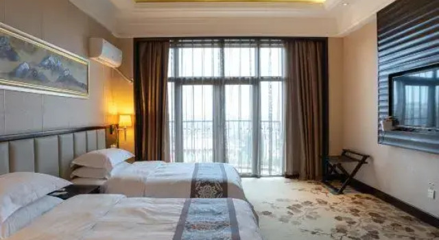 Люкс с видом на озеро Xihai Ecological Garden Vacation Hotel Liu’an