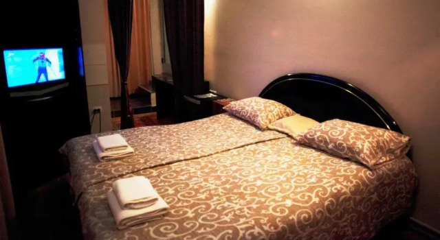 B&B Stadion, Buchen Sie Bed & Breakfast Zemun 