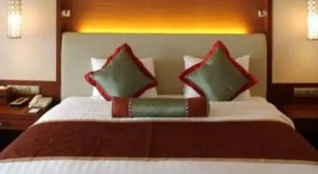 Hainan Qizi Bay New Century Resort, Rezervați Stațiune Hoteluri în Hainan cu parcare, Parcare
