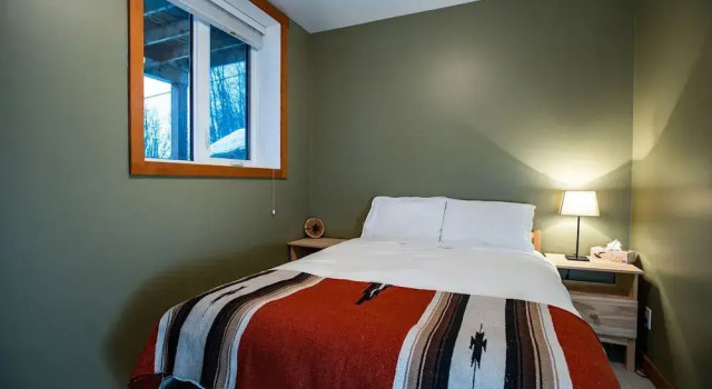 Stoke Cabin by Revelstoke Vacations, Забронировать Дом для отпуска Виллы Британской Колумбии, Вилла