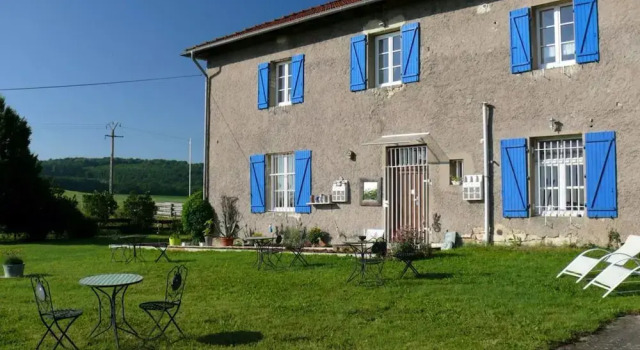 La Ferme du Bois Blanc, Book Hotel Hoteller i Louvigny med parkering, Parkering