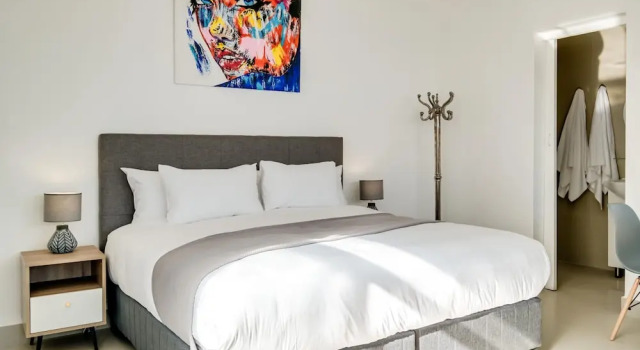 Private Secure Studio in Camps Bay The Cove