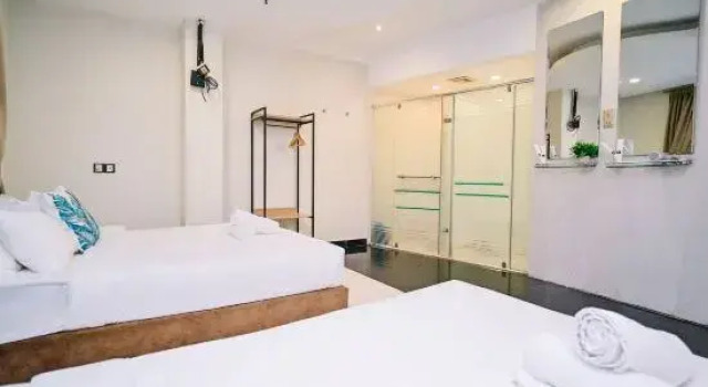 Семейный номер Deluxe с красивым видом из окна Arenaa Mountbatten Boutique Hotel