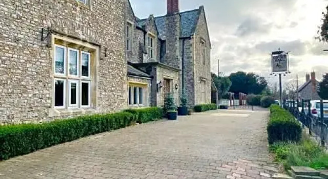 Court Hall, Забронировать Отель Бизнес-отели Англии, 4* 5*