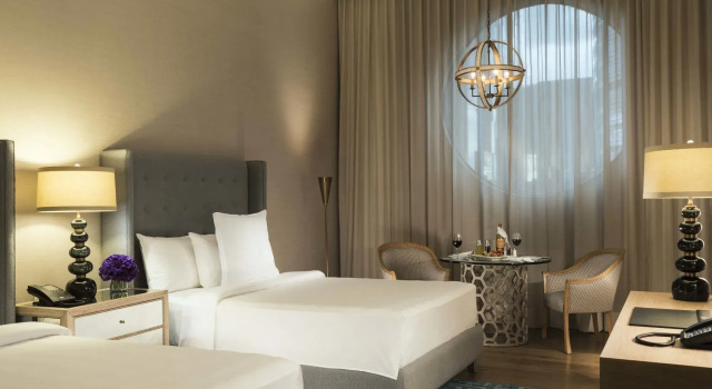 Marquis SkySuites, Забронировать Отель Отели Мехико с бассейном, рядом с Estela de Luz, Бассейн