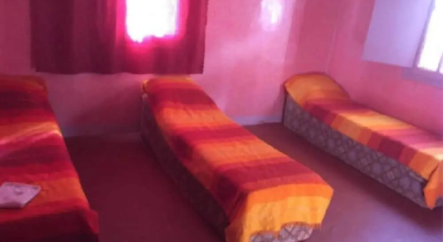 Кровать в общем номере Dar Almanadir Todra - Hostel