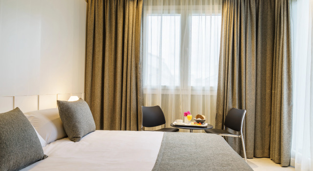 Costa del Sol Torremolinos Hotel, Забронировать Отель Отели Торремолинос с парковкой, рядом с Культурный центр им. Пабло Руиса Пикассо, Парковка