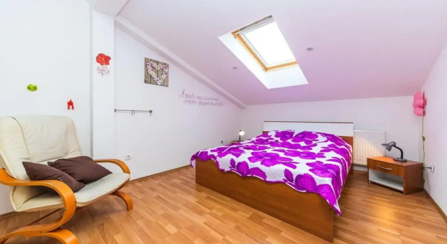 Beautiful Apartment in Trogir With 3 Bedrooms and Wifi, Забронировать Апартаменты/квартира Трогир 