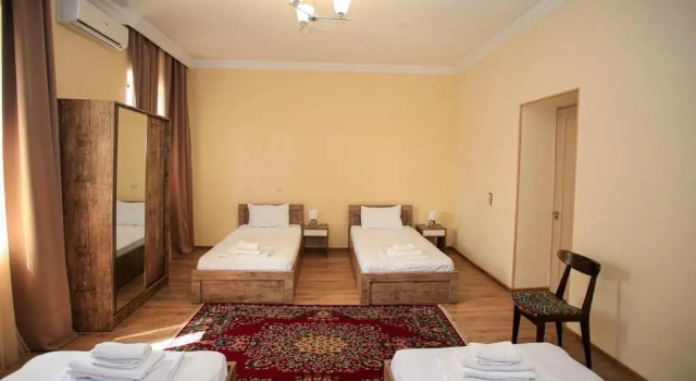 Четырёхместный номер Standard Bucha`s Guest House & Wine Cellar