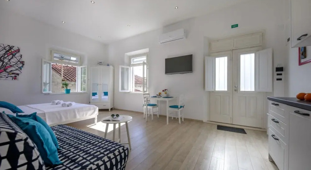 Ivano's studio apartments