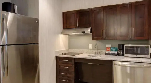 Номер Standard Homewood Suites By Hilton Clifton Park