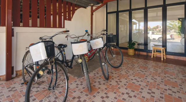 Yindee Home and Cafe