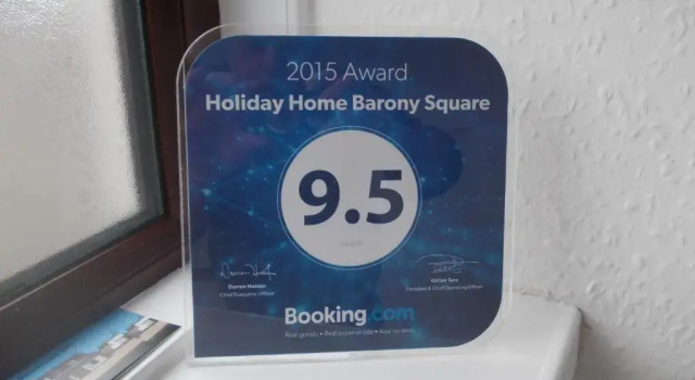 Коттедж с 3 комнатами Holiday Home Barony Square