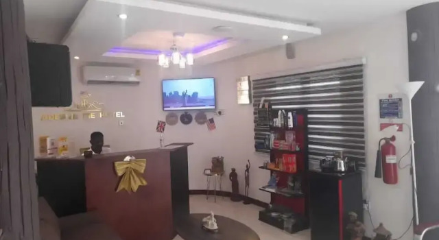 Loyalty International Hostel, Rezerwuj Hostel Hostele w Akra, Hostel
