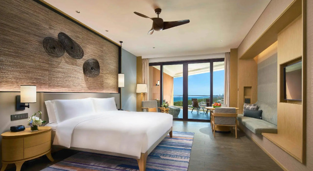 Двухместный номер Standard oceanfront Crowne Plaza Sanya Haitang Bay Resort by IHG
