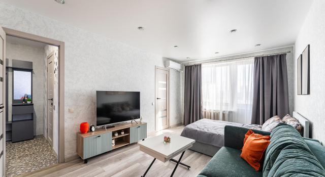Cozy apartment near the Zyuzino metro station, Book Apartment Moscow Russia