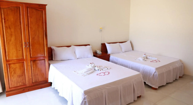 Lien Thong Hotel