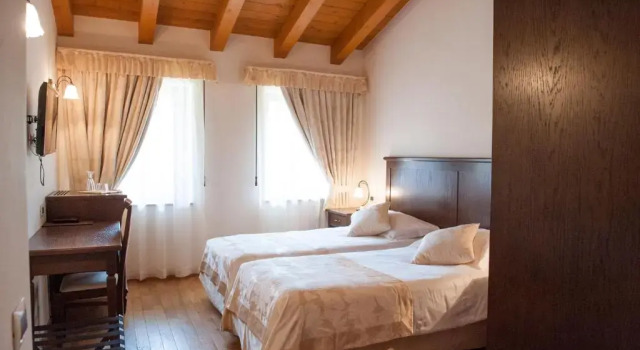 Двухместный номер Standard Hotel & Restaurant Pahor