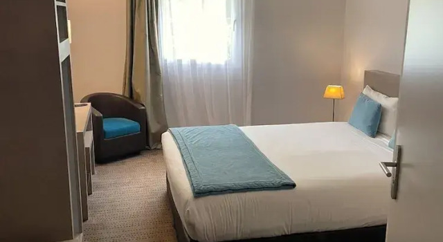 Двухместный номер Superior с видом на сад The Originals Boutique, Hôtel La Grange, Niort