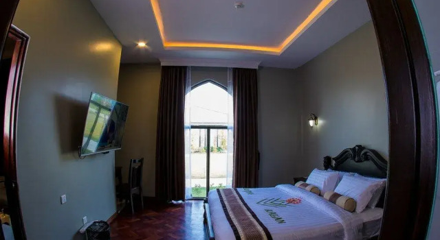 Lustre Bagan Resort, Book Resort Nyaung-U Mandalay Region