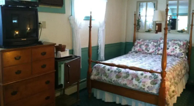 Двухместный номер Standard Olde Tavern Motel and Inn - Cape Cod