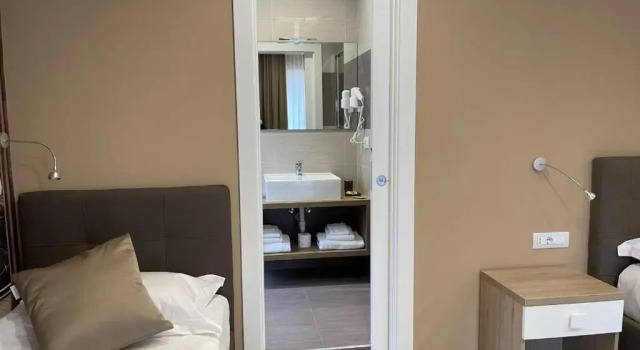Трёхместный номер Standard с балконом Martini Suite