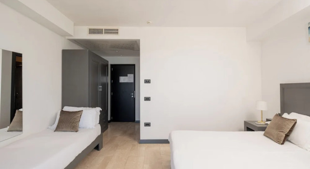 Трёхместный номер Standard Bellevue Sardinia Resort, Affiliated by Meliá